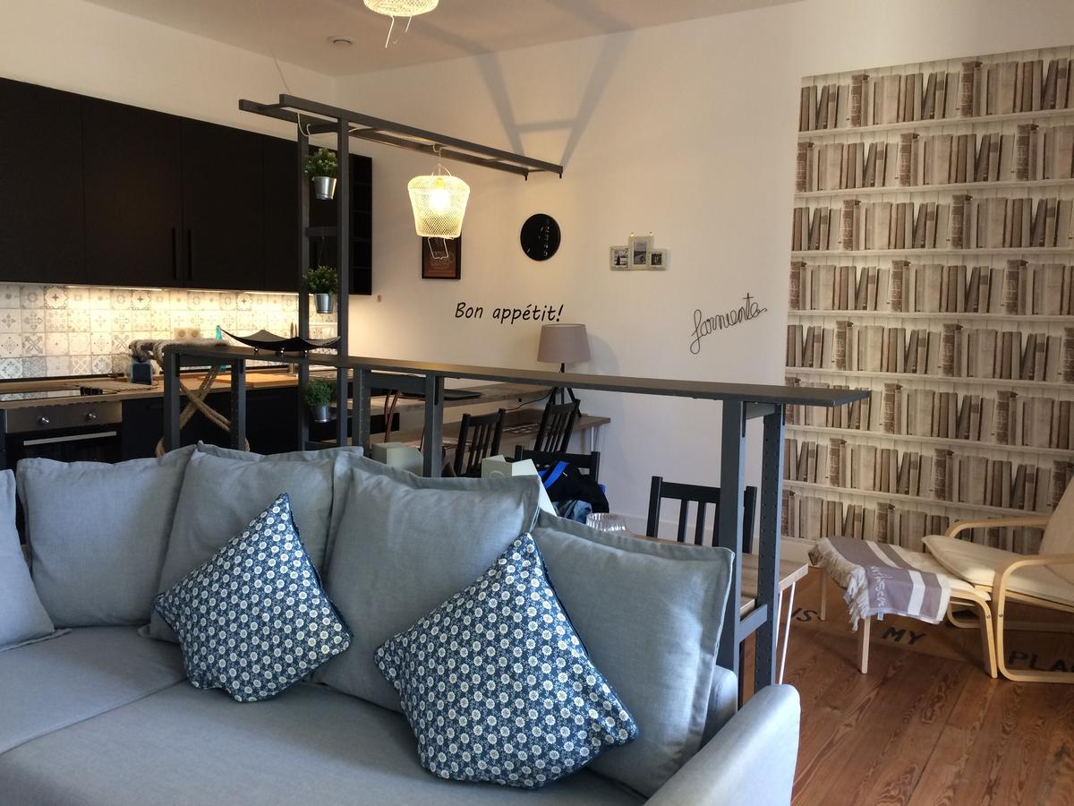 Une Terrasse Aux Chartrons บอร์โด ภายนอก รูปภาพ